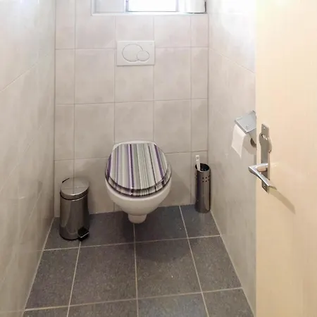 Apartment Schoene Ferienwohnung-pfunds Pfunds