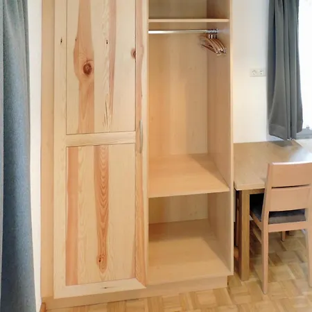 Schoene Ferienwohnung-pfunds Apartment Pfunds